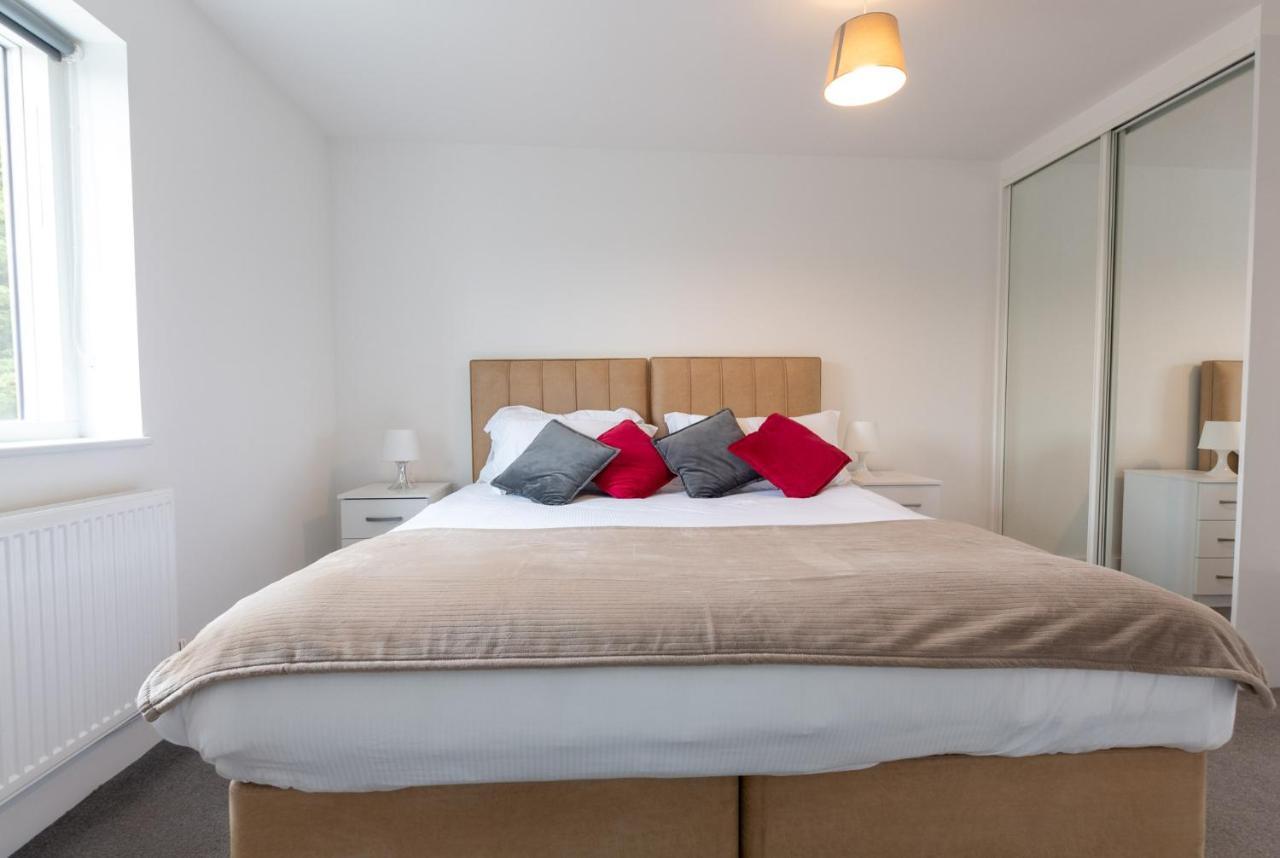 Abodebed Oval View Apartments 赫默尔亨普斯特德 外观 照片